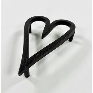 John Wright Cast Iron Heart Trivet 33-260 Black Made in USA Vintage 80s Kitchen